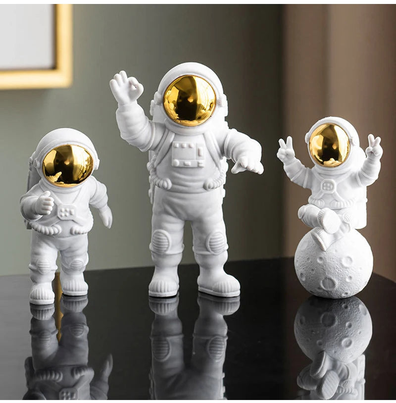 Estátua de Astronauta Decorativa - 3pcs