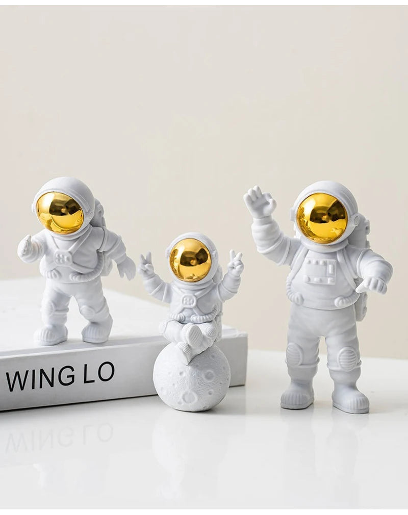 Estátua de Astronauta Decorativa - 3pcs