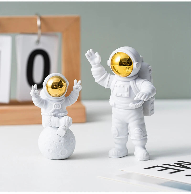 Estátua de Astronauta Decorativa - 3pcs