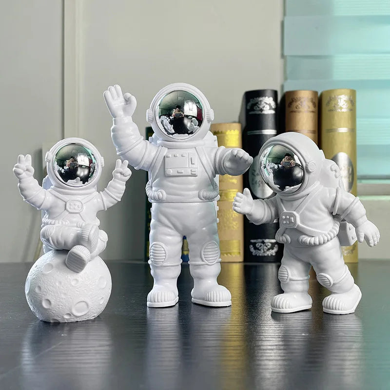 Estátua de Astronauta Decorativa - 3pcs